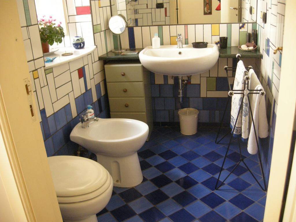 نابولي B&B Al Ponte الغرفة الصورة