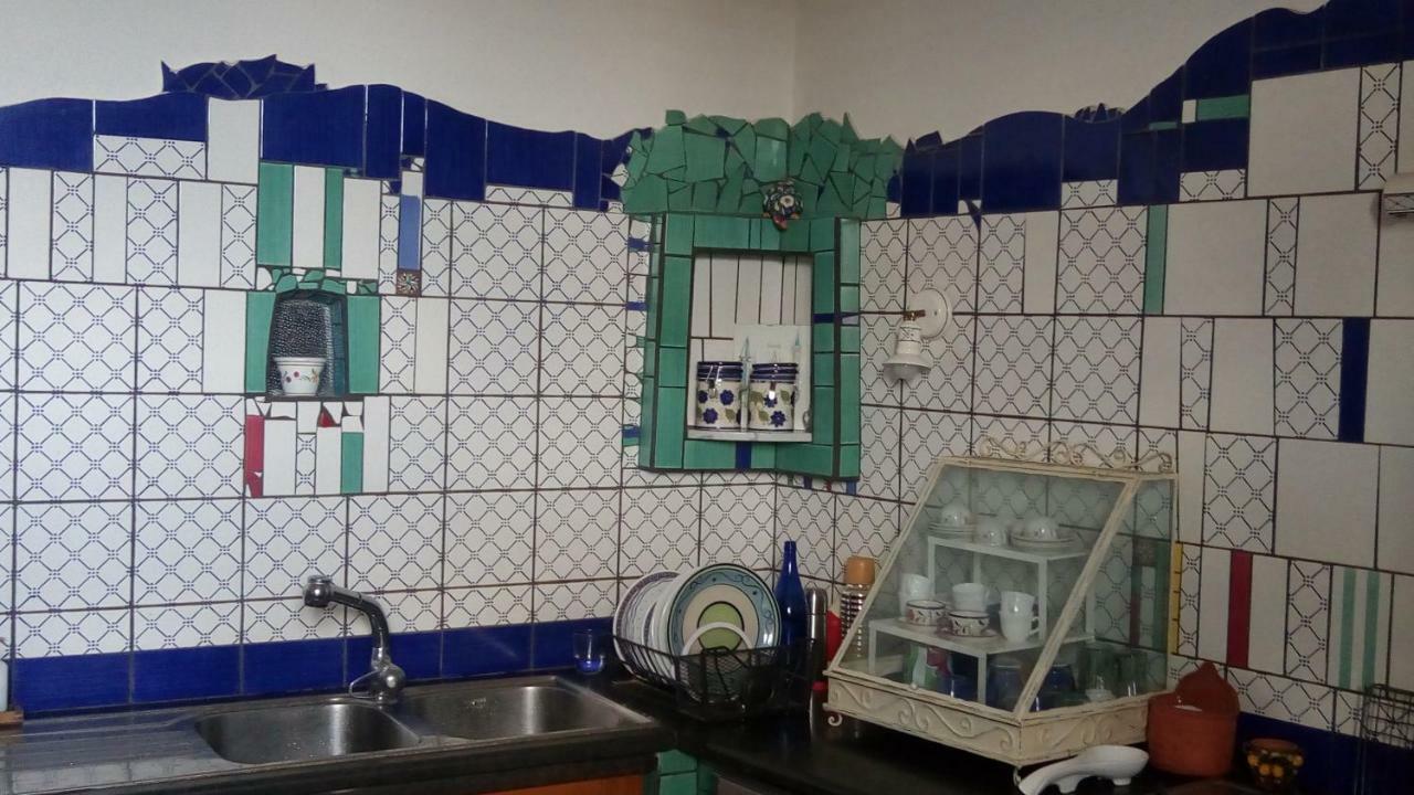 نابولي B&B Al Ponte المظهر الخارجي الصورة